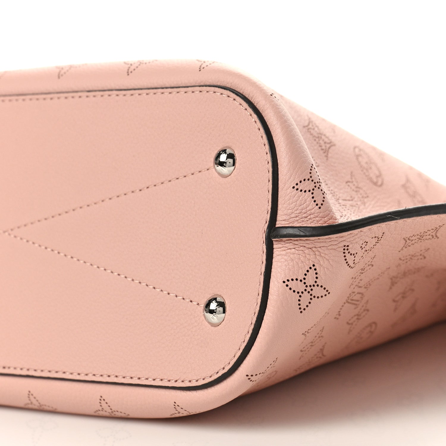 Louis Vuitton Mahina Girolata Magnolia 9 of 9