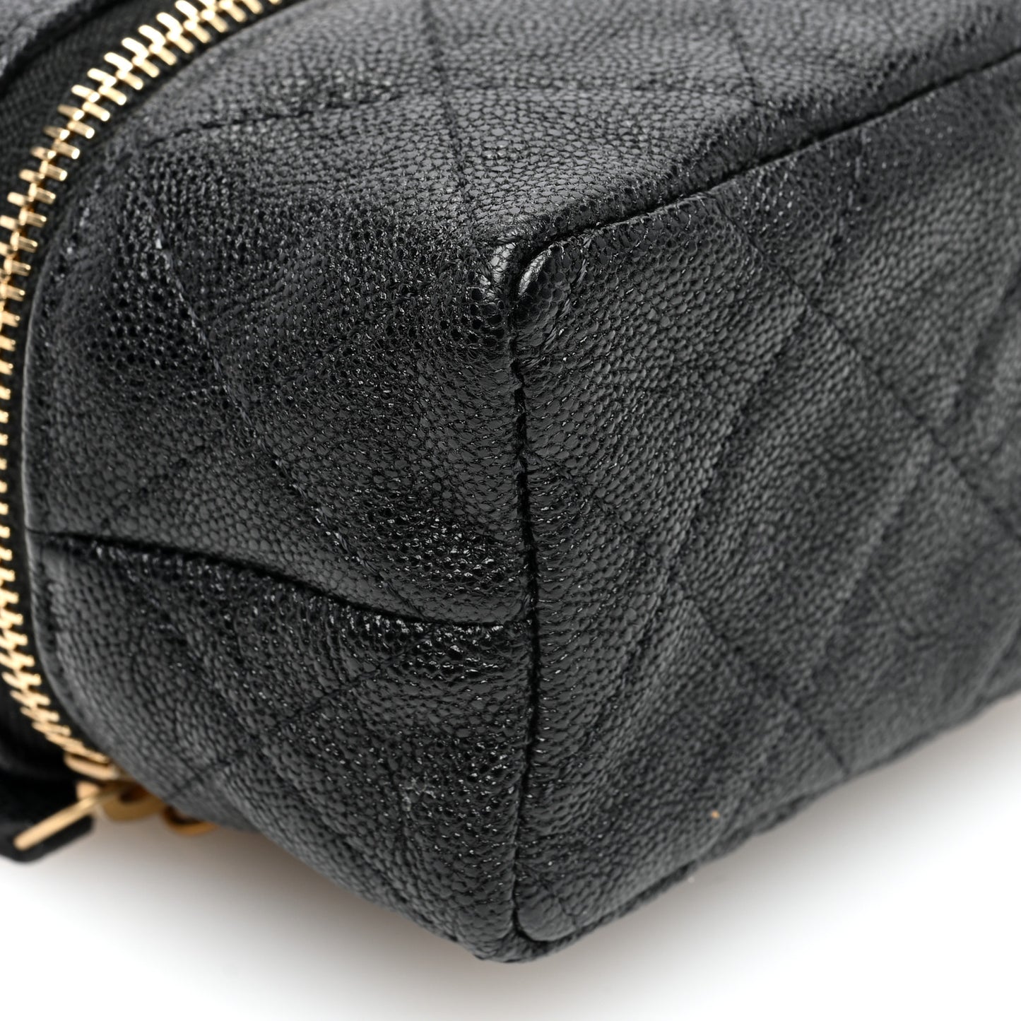 Caviar Quilted Mini Top Handle Vanity With Chain Black