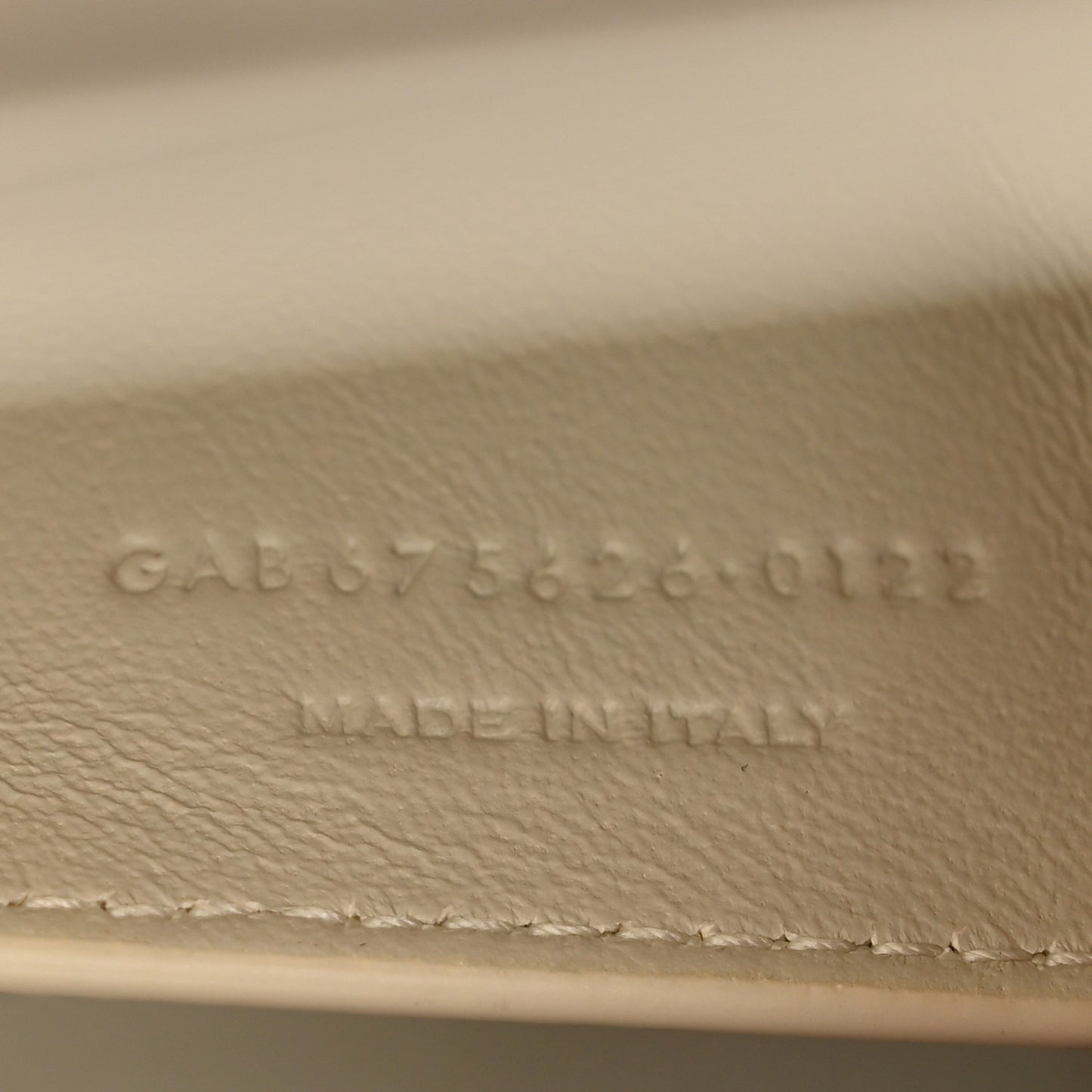 Smooth Calfskin Manhattan Shoulder Bag Crema Soft