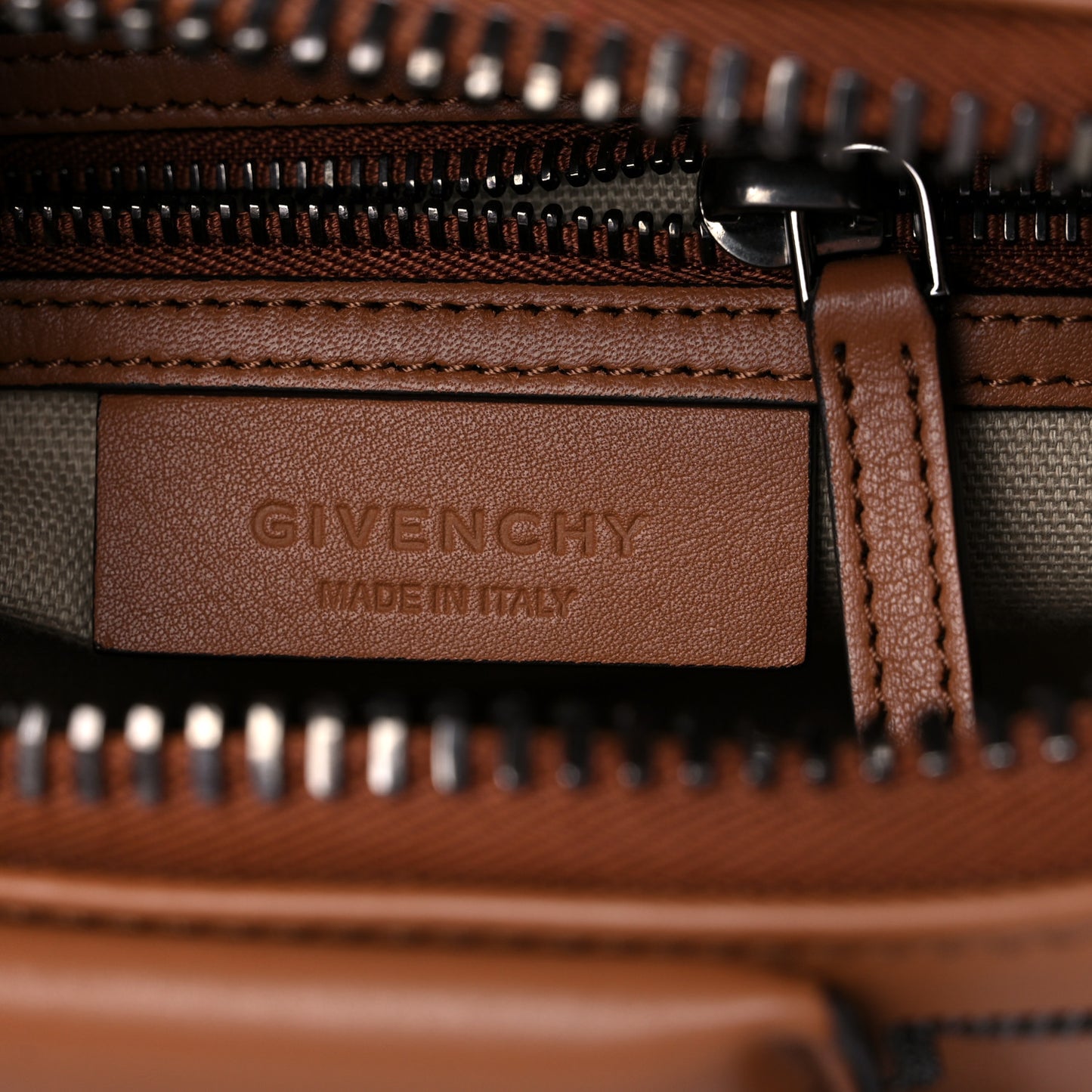 Calfskin Chain Detail Mini Antigona Caramel