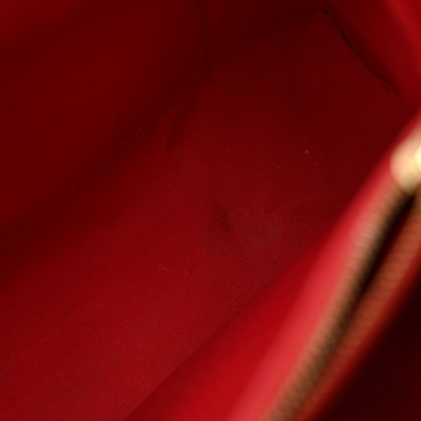 Vernis Montaigne MM Cherry