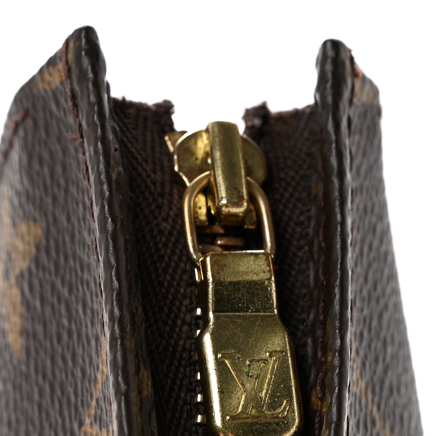 Louis Vuitton Monogram Toiletry Pouch 19 9 of 11