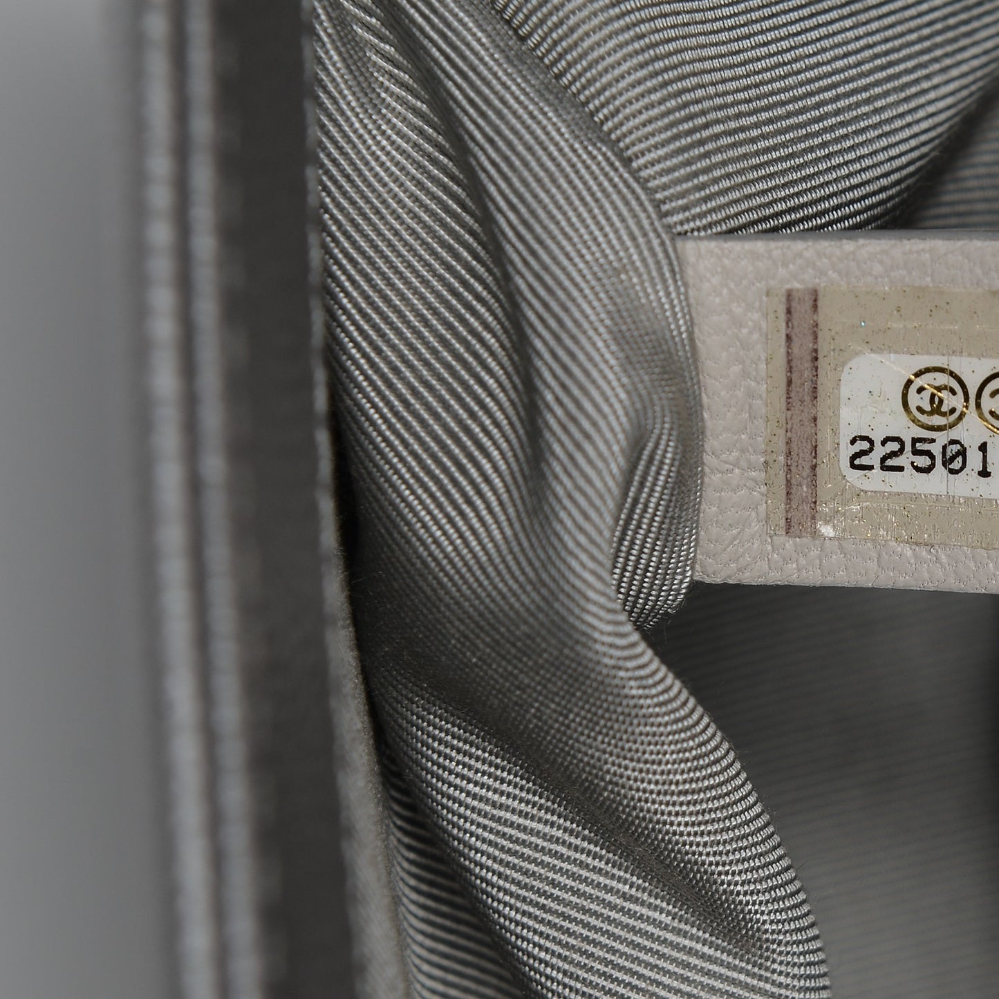 Metallic Caviar Chevron Medium Boy Flap Silver