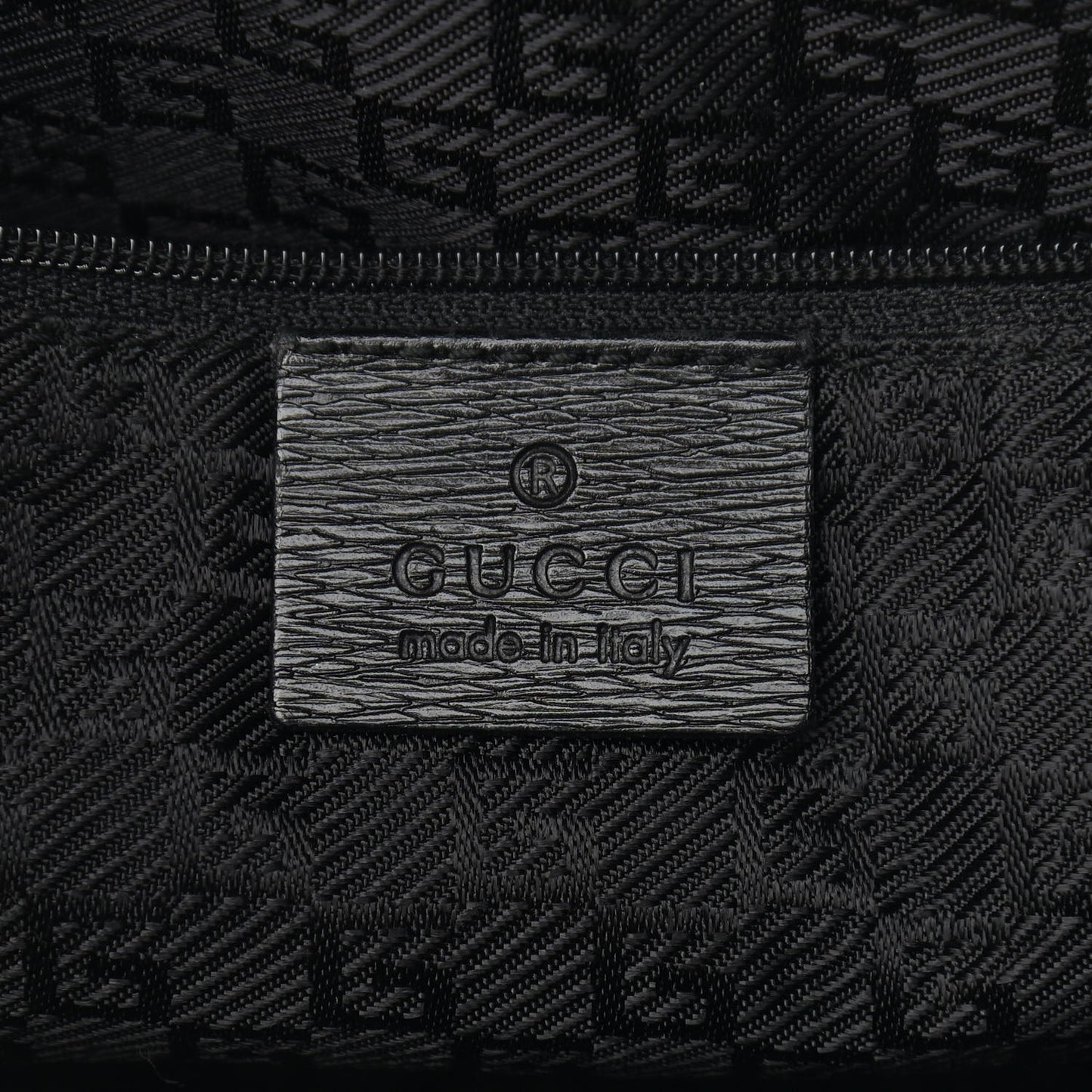 Calfskin G Buckle Shoulder Bag Black