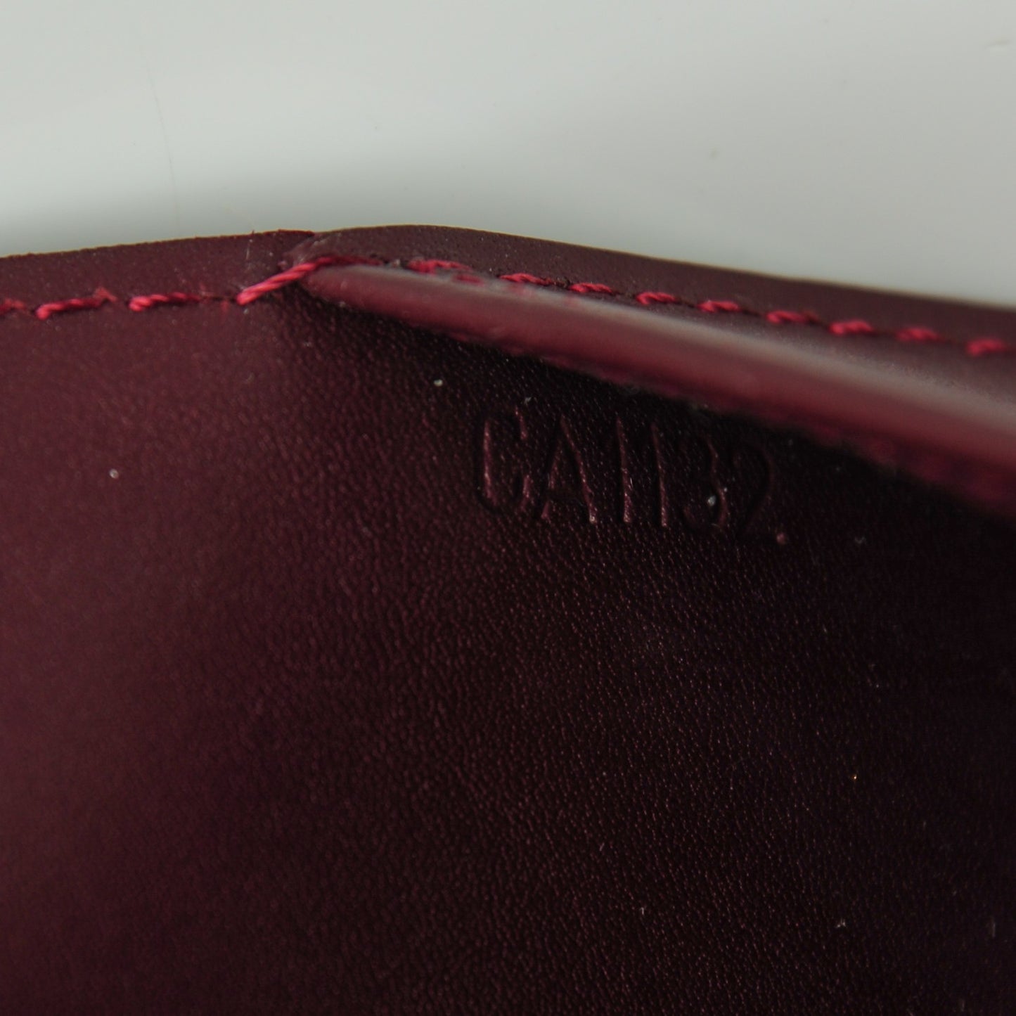 Vernis Small Ring Agenda Cover Rouge Fauviste