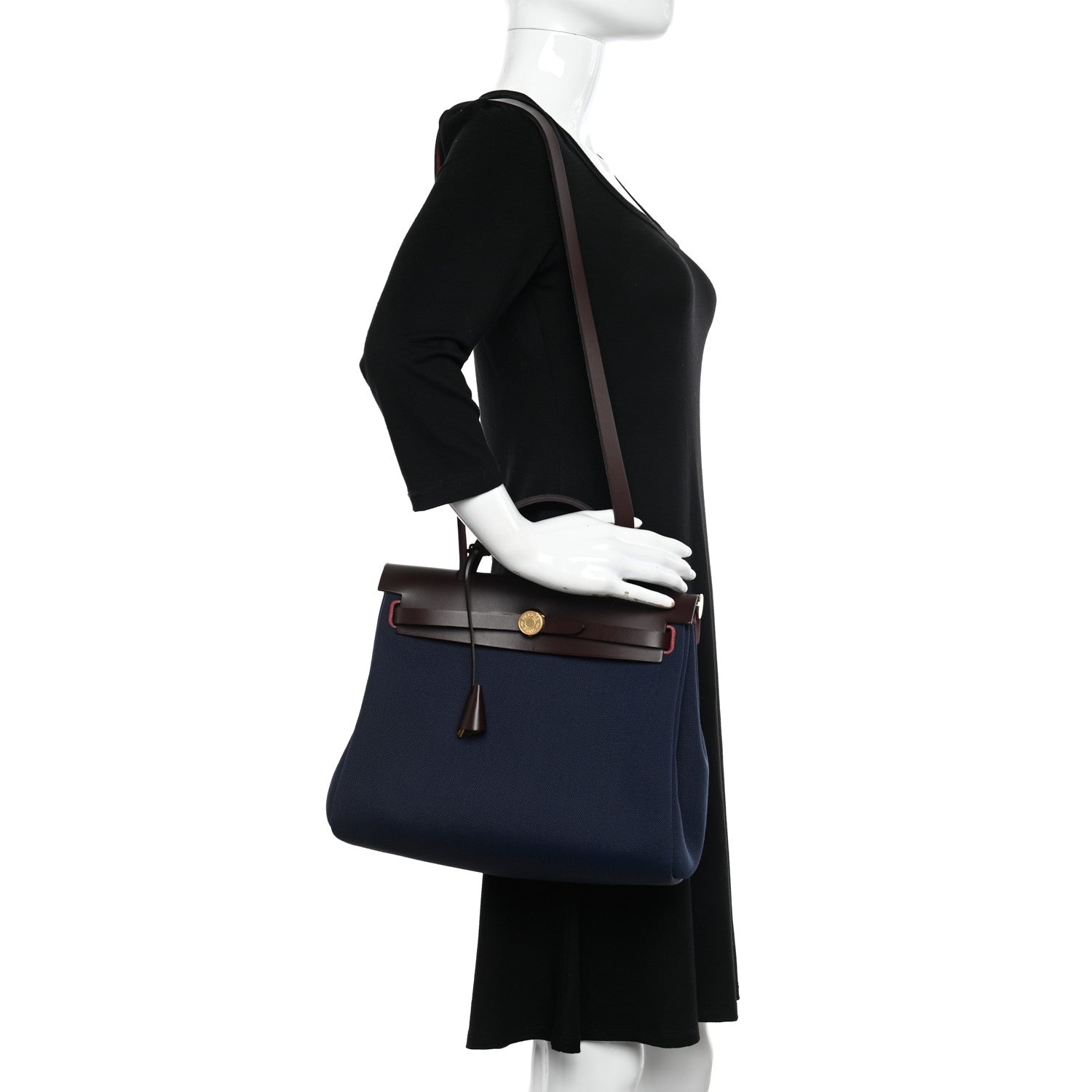 Hermes Toile Militaire Vache Hunter Herbag Zip Retourne 31 PM Rouge Sellier Bleu Marine 2 of 12