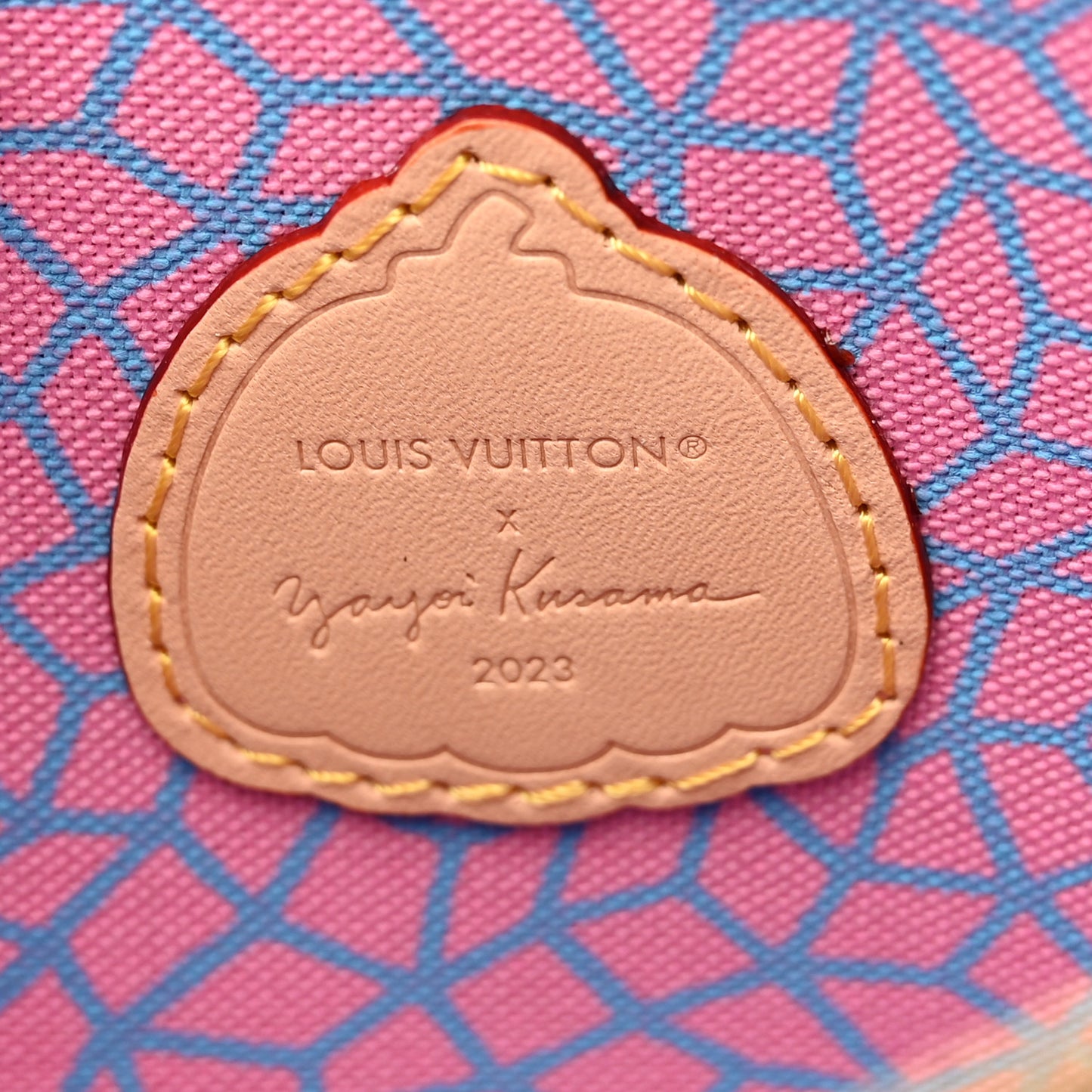 x YK Monogram Painted Dots Neverfull MM Pochette