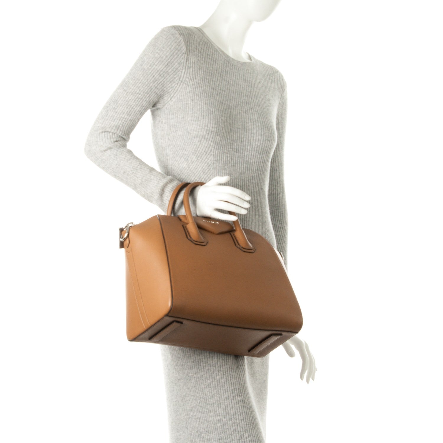 Givenchy Sugar Goatskin Medium Antigona Caramel 4 of 10