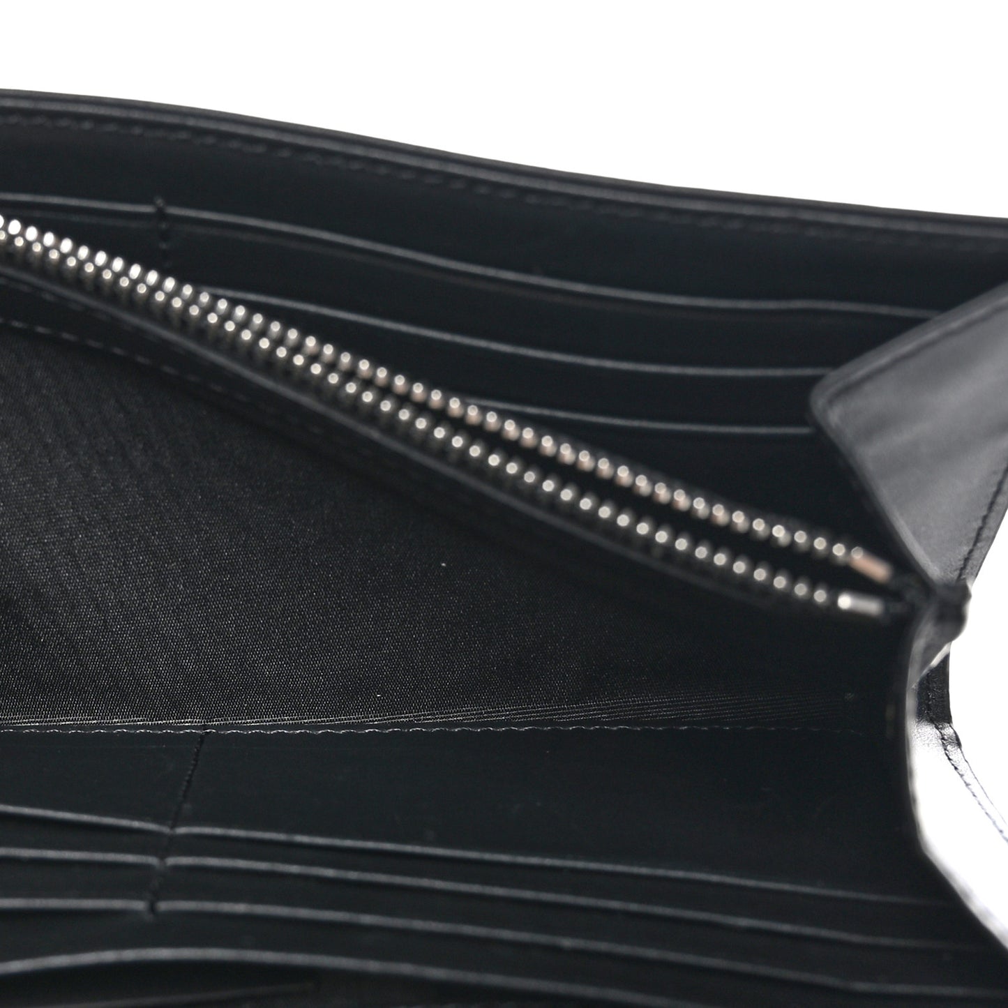 Visetos Large Patricia Wallet On Chain Black