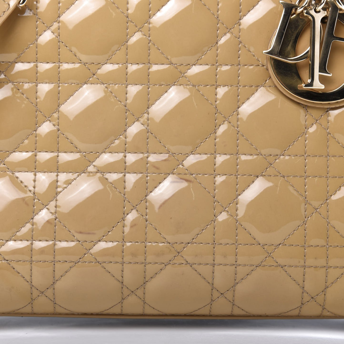 Patent Cannage Medium Lady Dior Beige