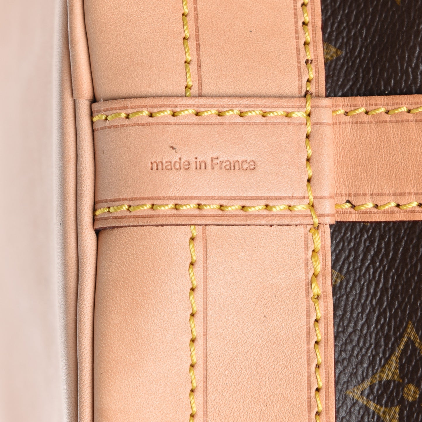 Monogram Noe