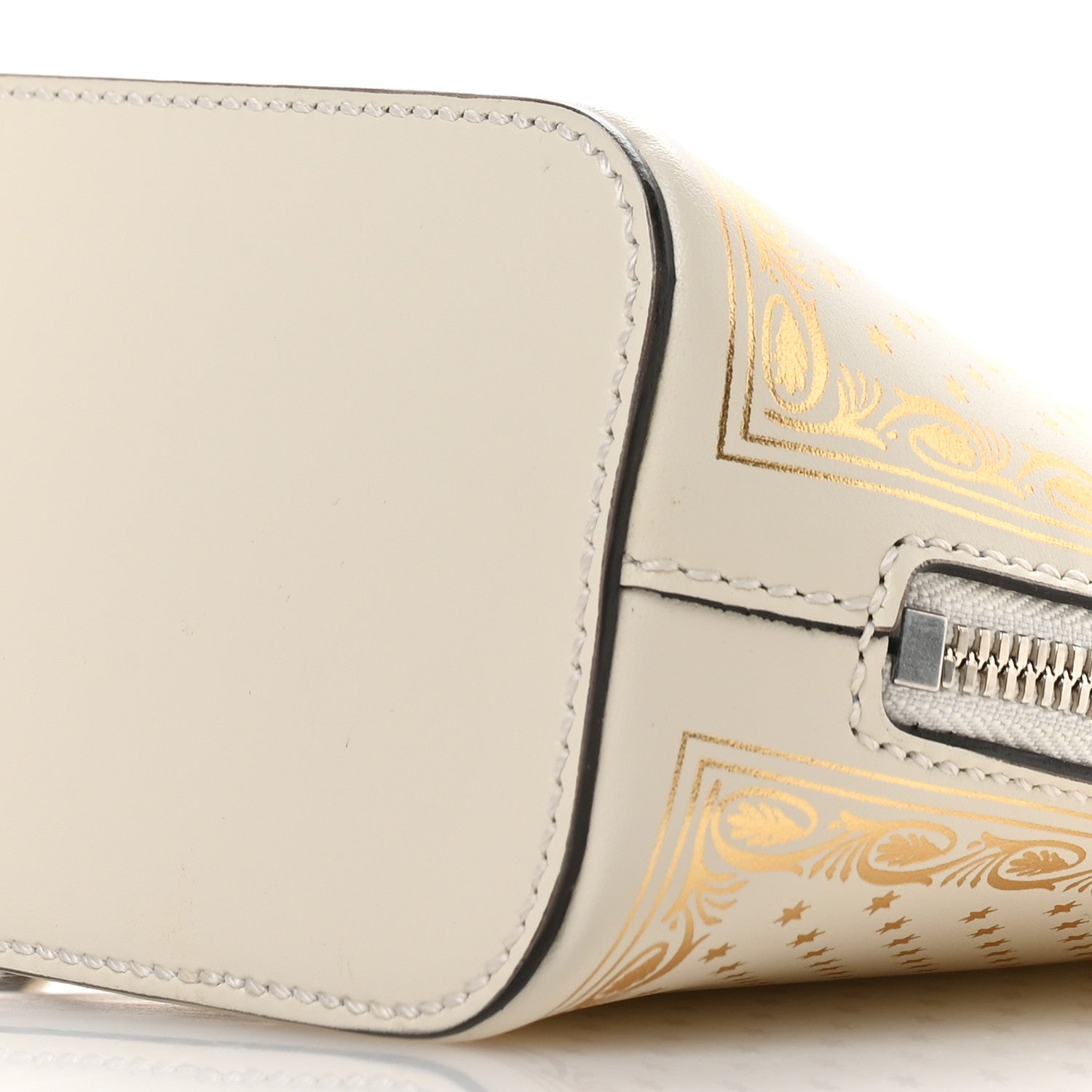 Gucci X SEGA Calfskin GUCCY Stars Mini Dome Shoulder Bag Mystic White Gold 10 of 10