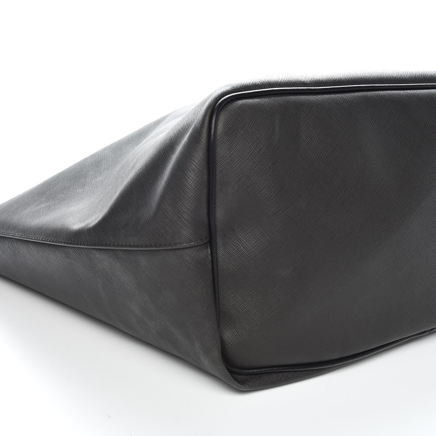 Givenchy Textured Coated Canvas Bambi Print Large Antigona Tote Black 6 of 15