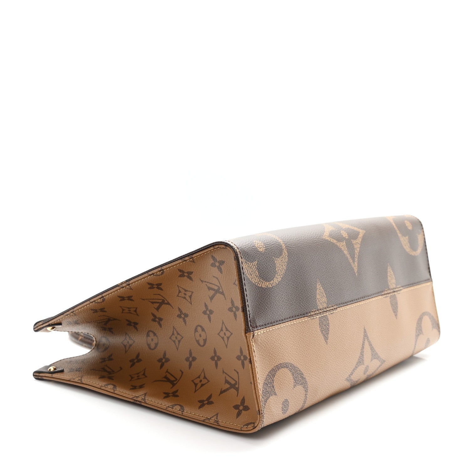 Louis Vuitton Reverse Monogram Giant Onthego MM 4 of 9