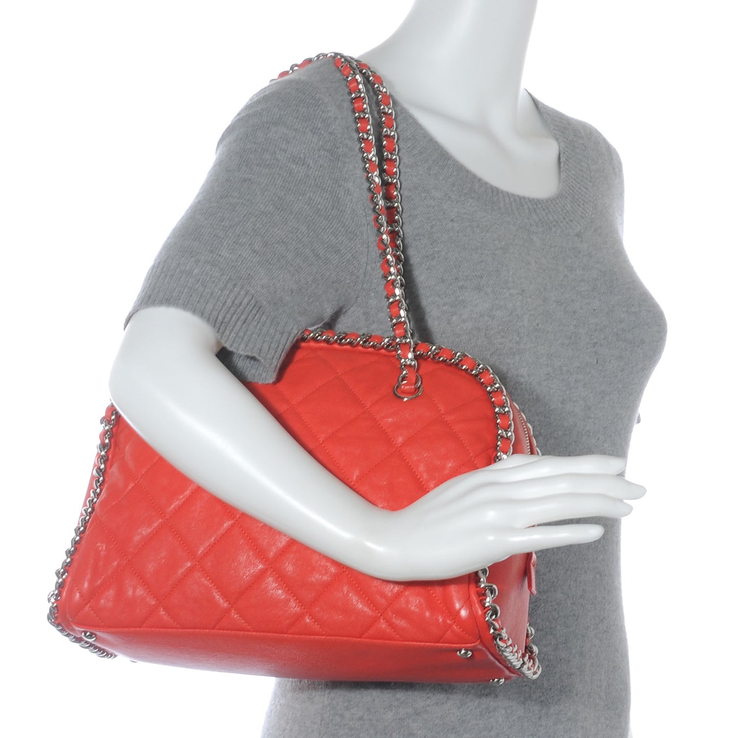 Washed Lambskin Chain Around Bowler Red