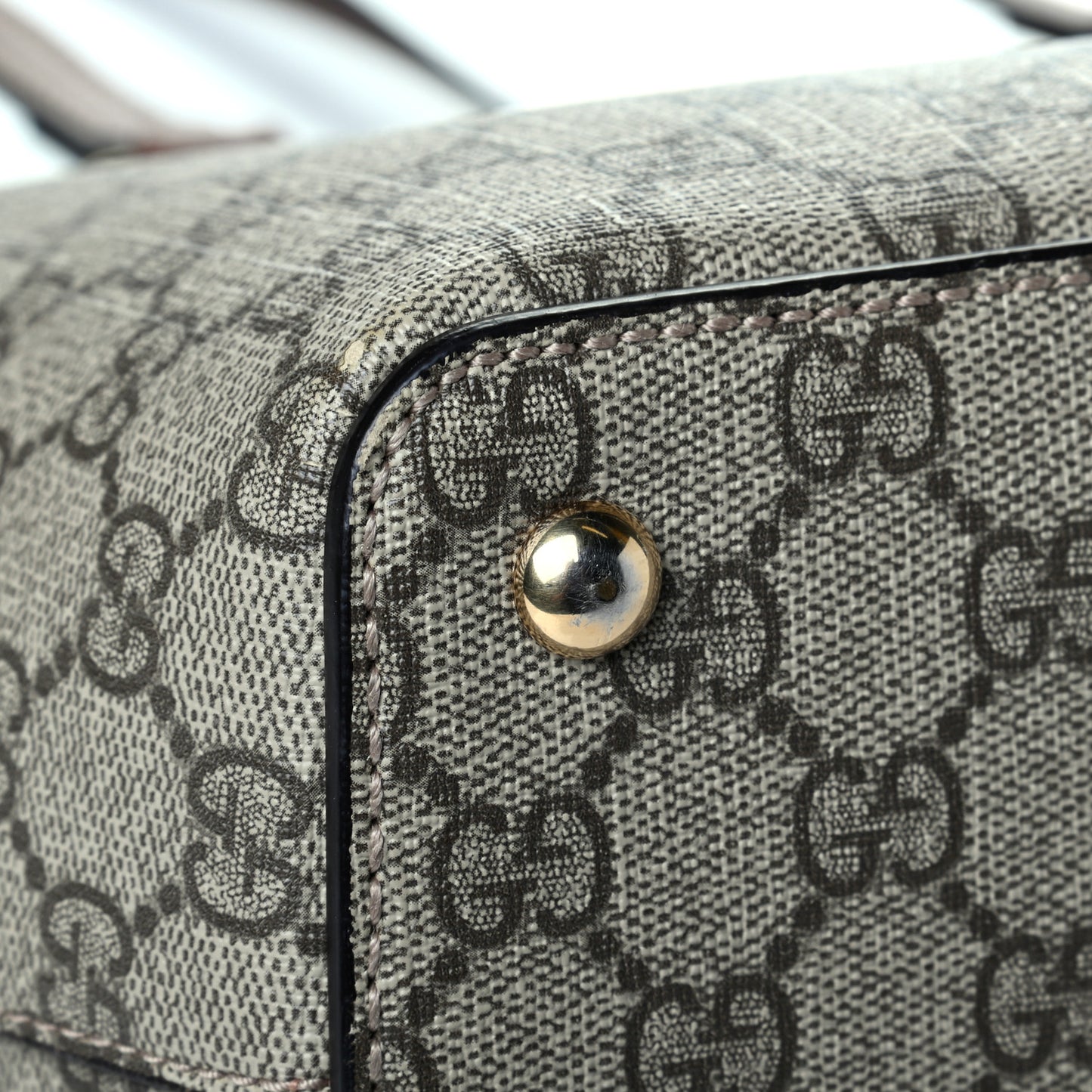 GG Supreme Monogram Medium Zippered Bucket Tote Beige Tuscany