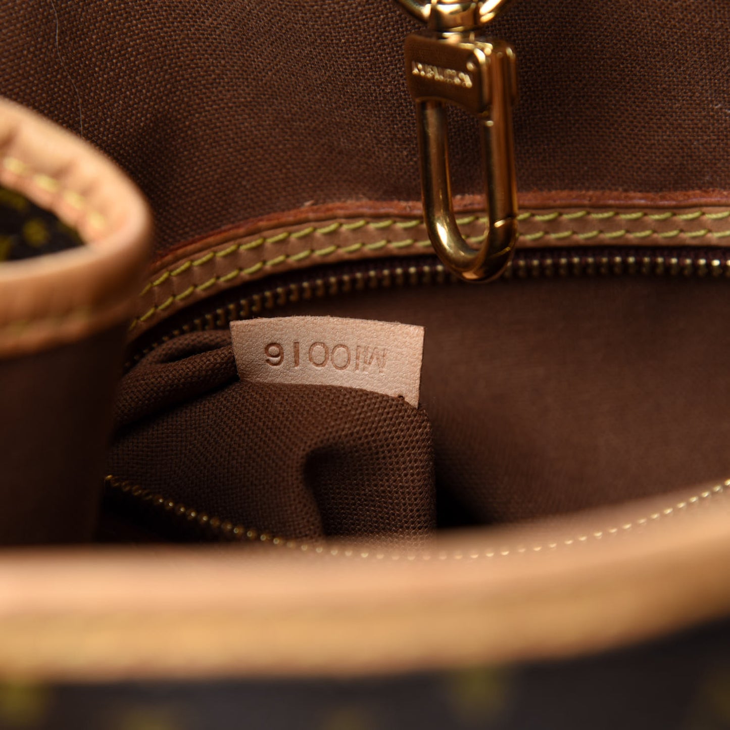 Monogram Batignolles Vertical