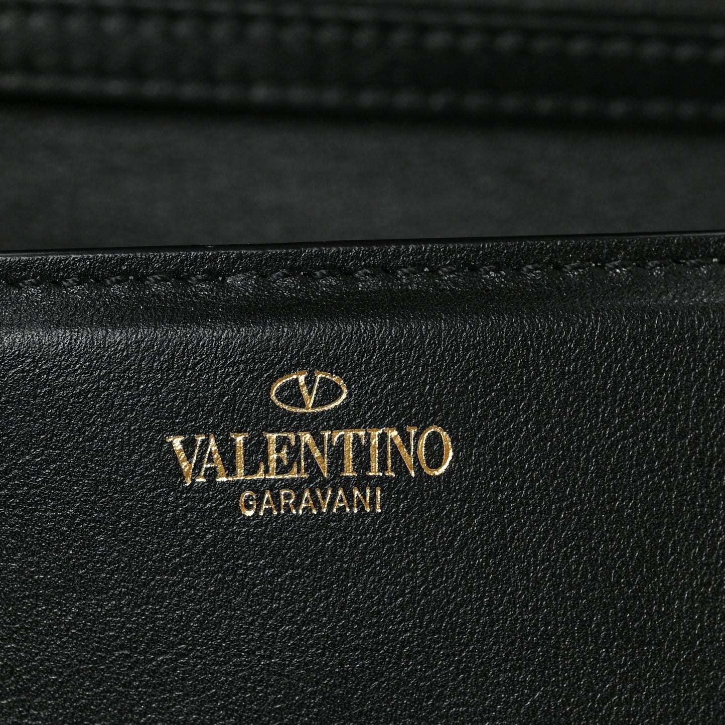 Calfskin Vlogo Small Loco Shoulder Bag Black