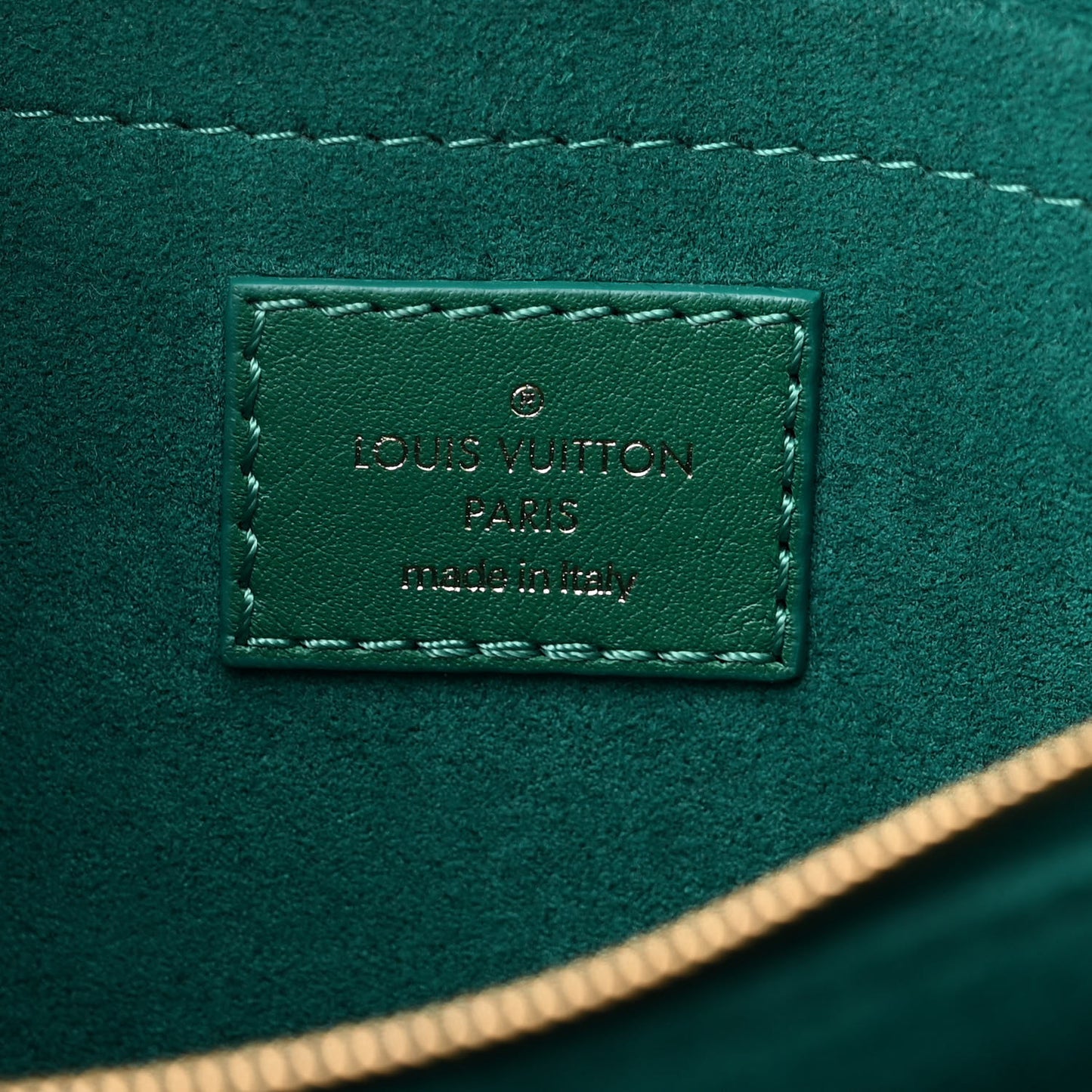 Calfskin New Wave Chain Bag MM NM Emerald