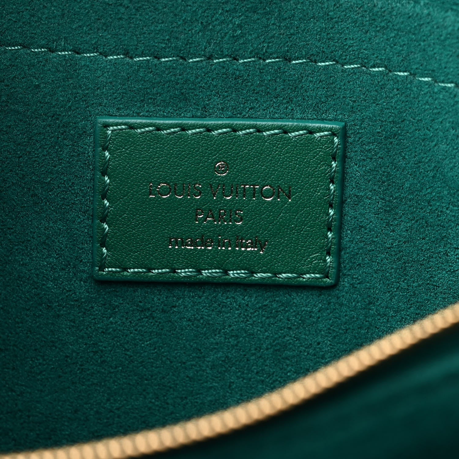 Louis Vuitton Calfskin New Wave Chain Bag MM NM Emerald 6 of 9