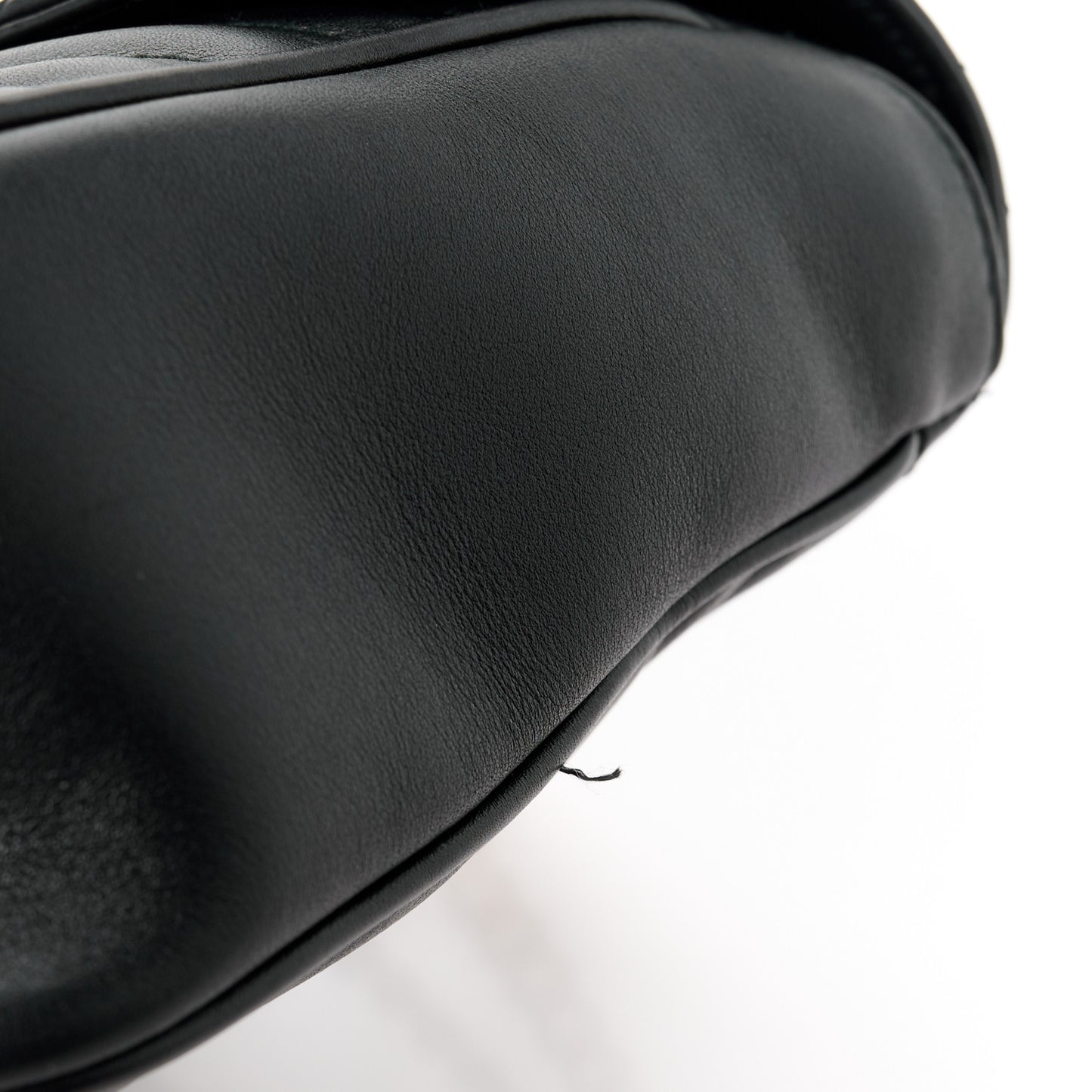 Calfskin Matelasse Medium GG Marmont Shoulder Bag Black