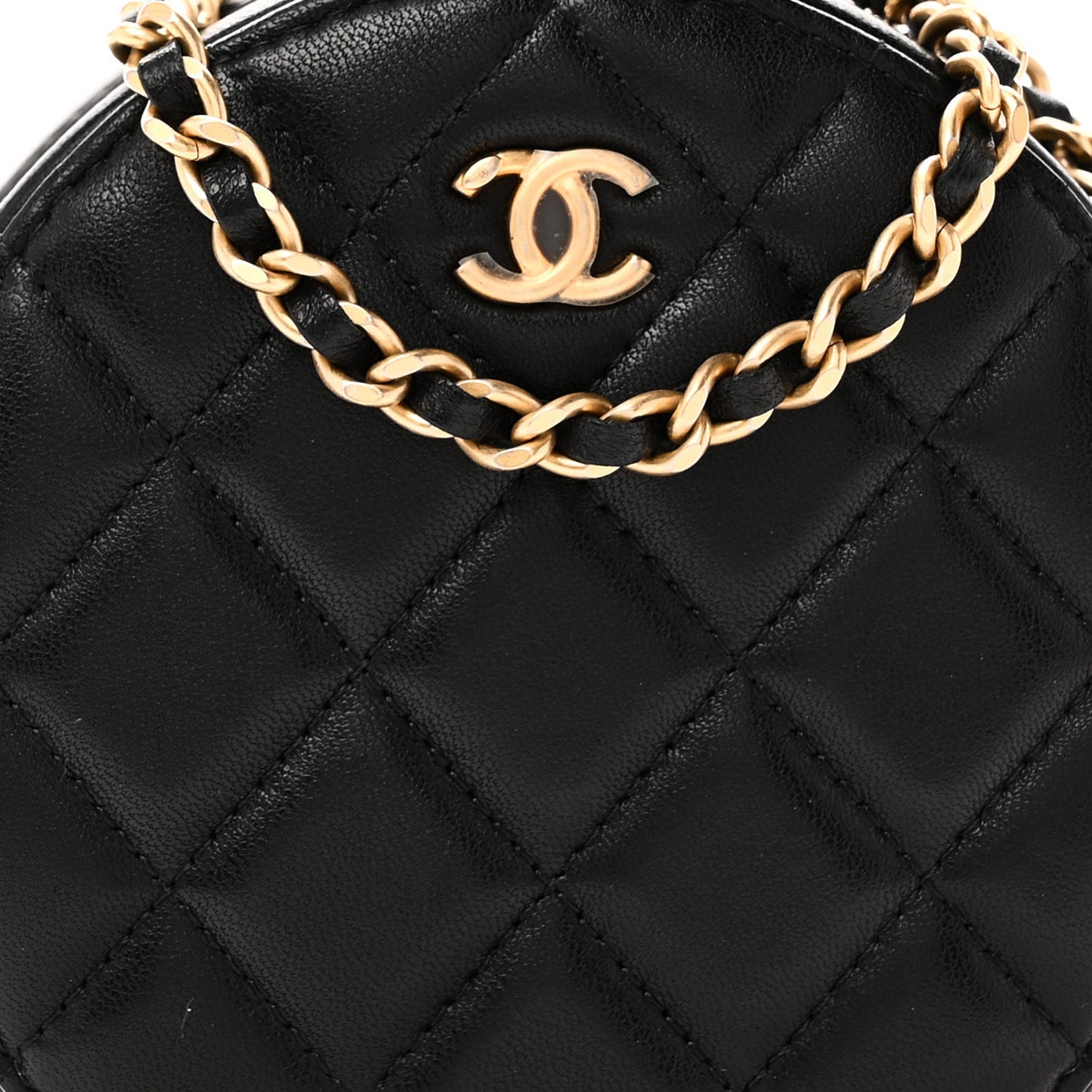 Lambskin Quilted Round Pearl Crush Clutch With Chain Black