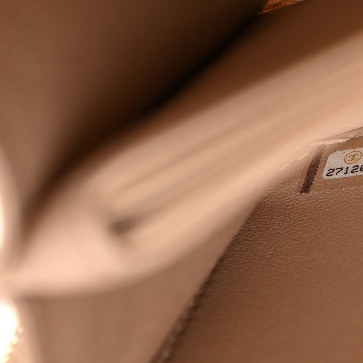 Caviar Quilted Medium CC Filigree Vanity Case Beige