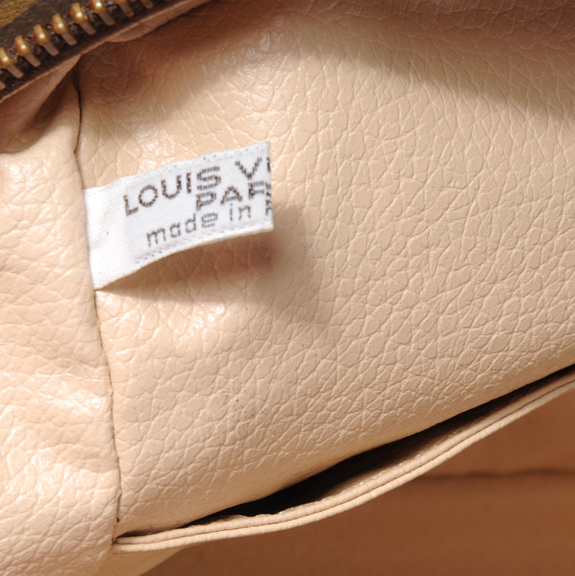 Louis Vuitton Monogram Trousse Toilette 28 7 of 7