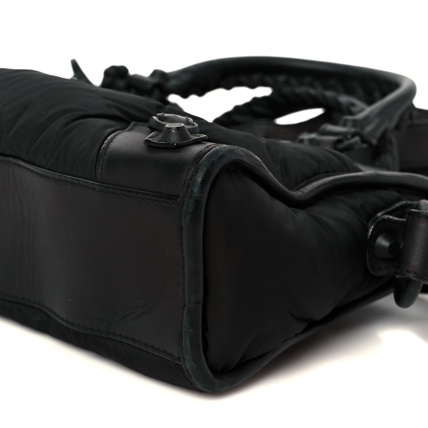 Nylon Agneau Classic Hardware Mini City Black