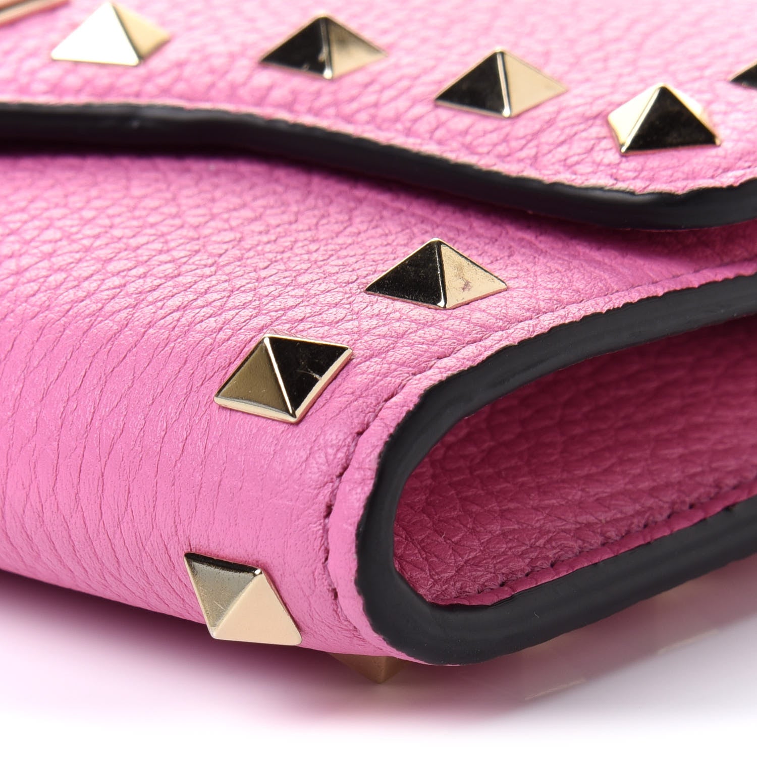 Valentino Garavani Pebbled Calfskin Rockstud Flip Lock Wallet On Chain Dawn Pink 8 of 8