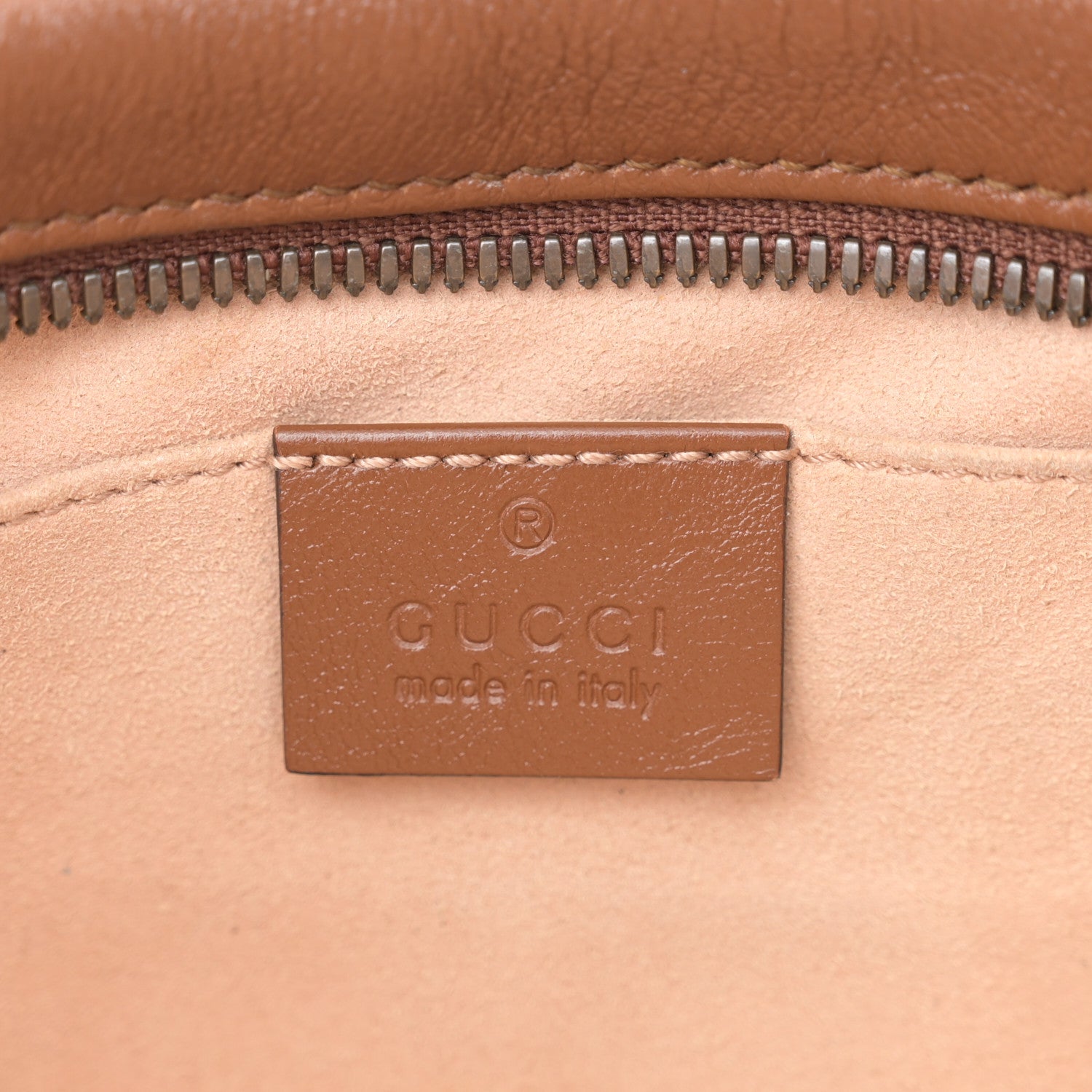 Gucci Glazed Calfskin Matelasse Diagonal Small GG Marmont Chain Shoulder Bag Cuir 6 of 10