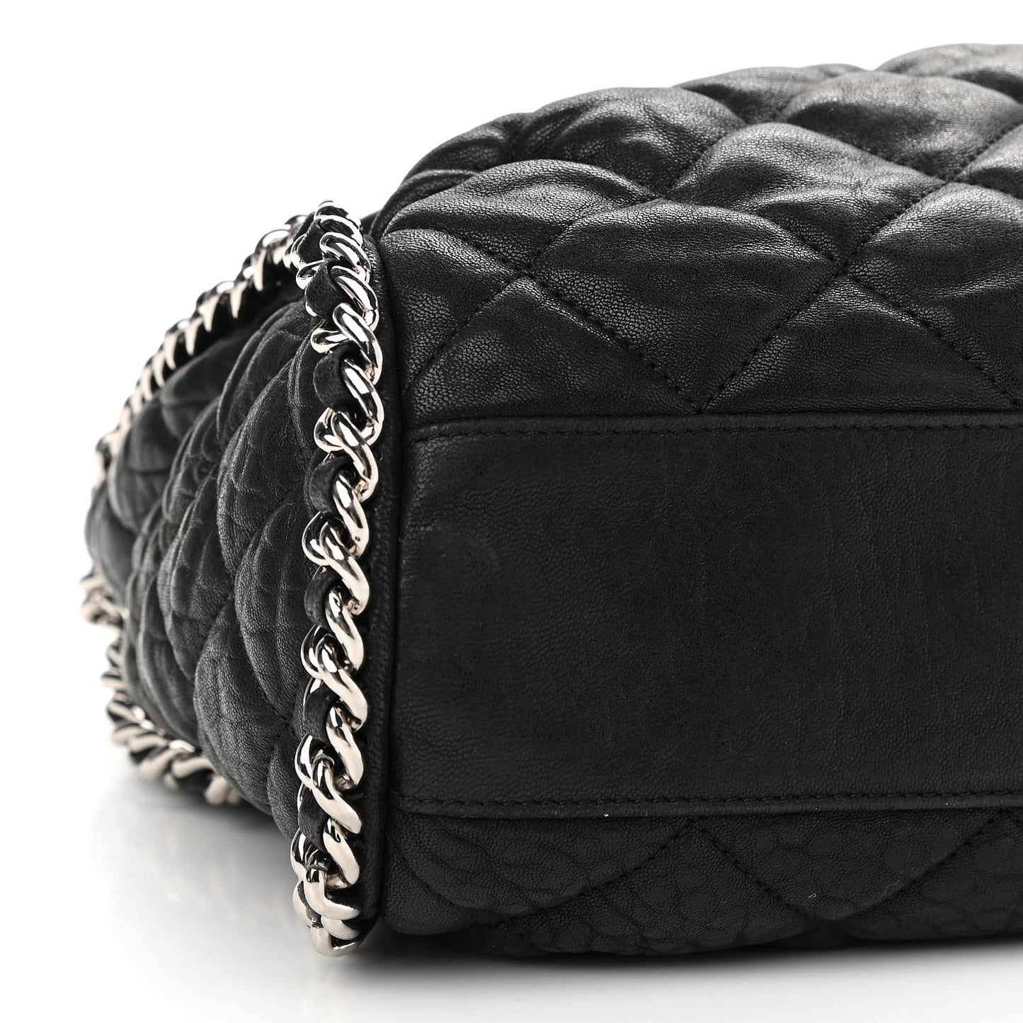 Washed Lambskin Chain Around Hobo Black