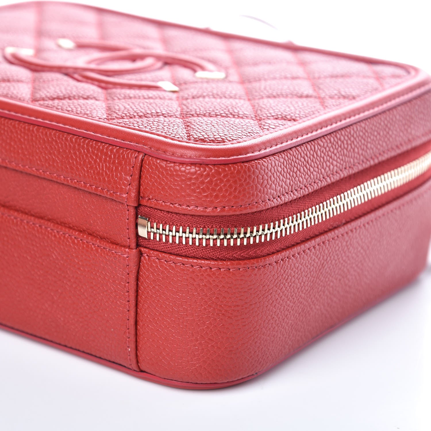 Chanel Caviar Quilted Medium CC Filigree Vanity Case Red 9 of 11