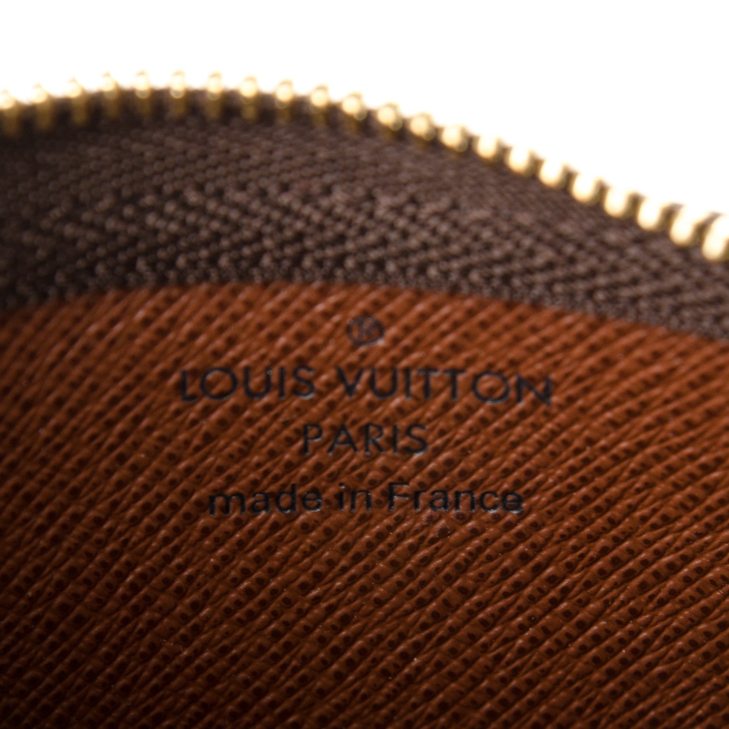 Louis Vuitton Monogram Key Pouch 6 of 7