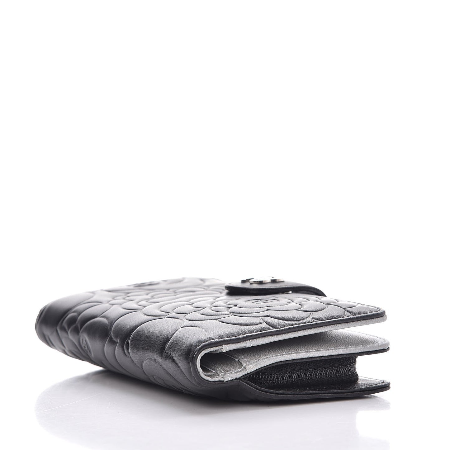 Lambskin Camellia Embossed Zipped Pocket Wallet Black