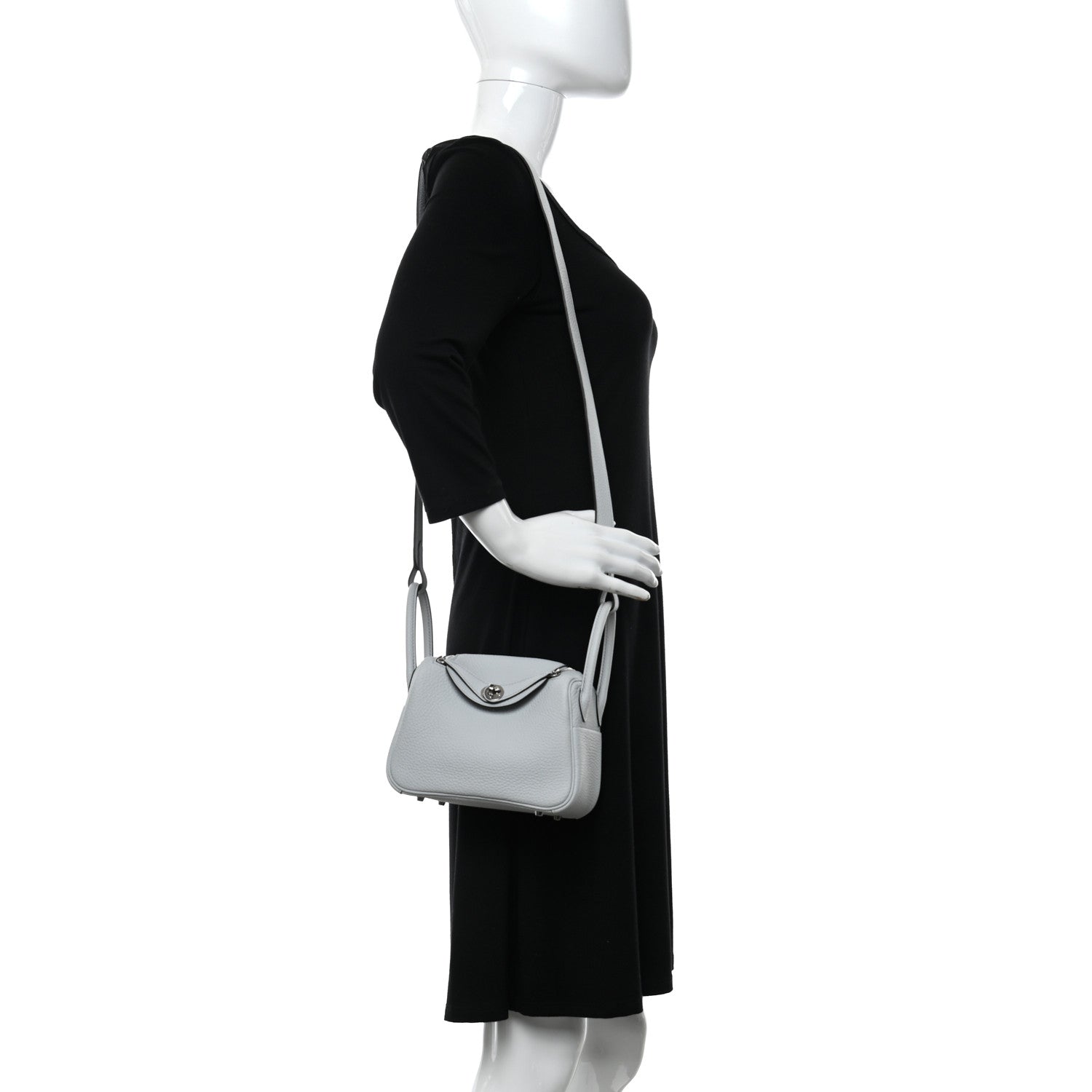 Hermes Taurillon Clemence Mini Lindy 20 Bleu Pale 2 of 10