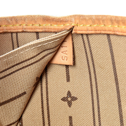 Louis Vuitton Monogram Neverfull MM 6 of 20