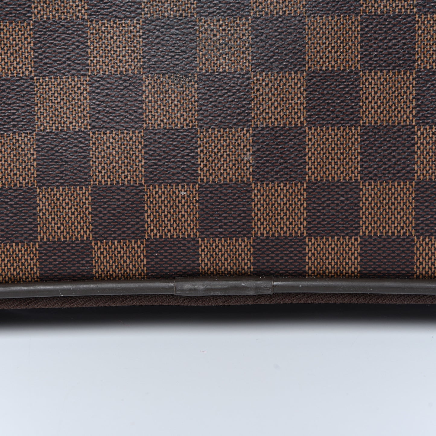 Damier Ebene Pegase 55