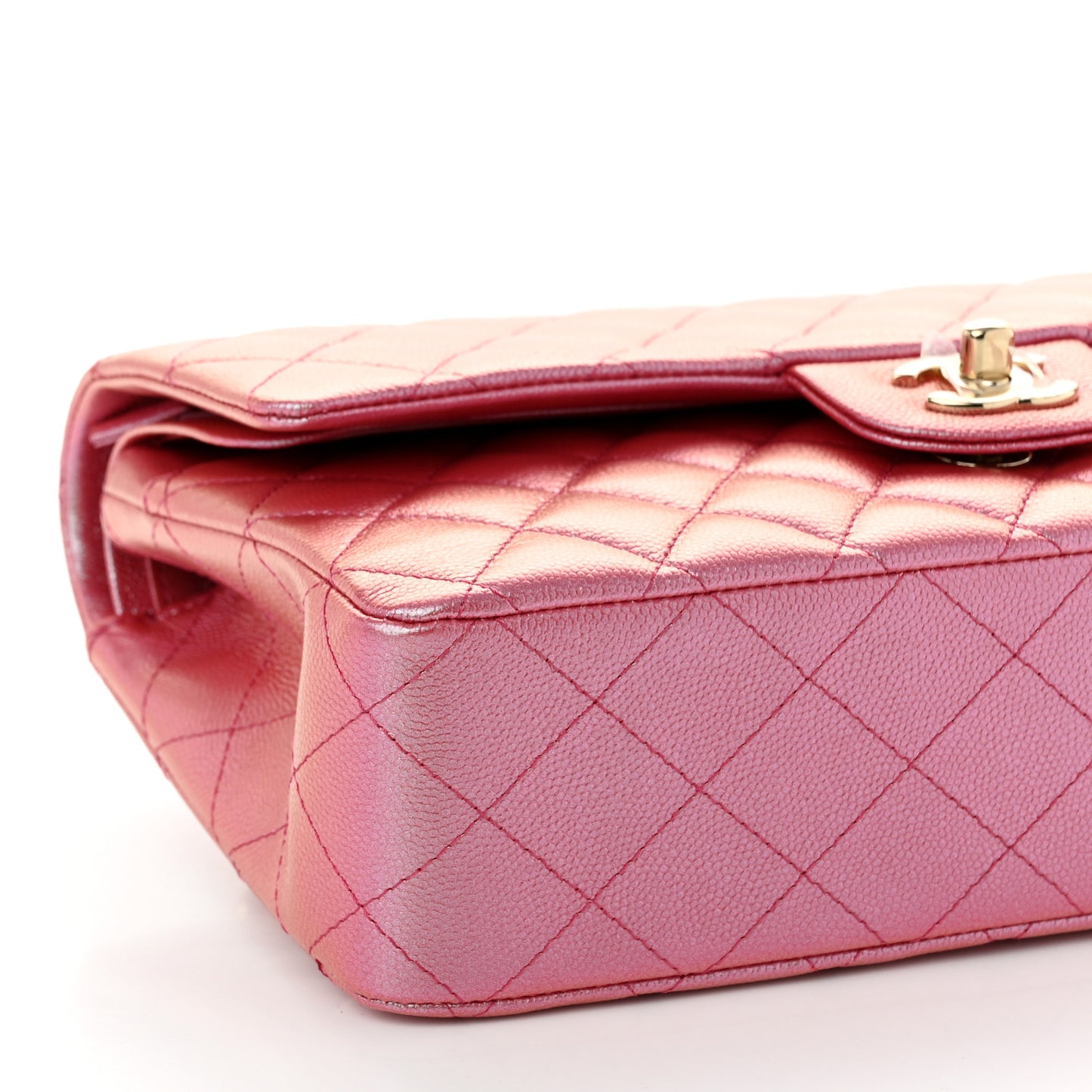 Iridescent Caviar Quilted Medium Double Flap Pink