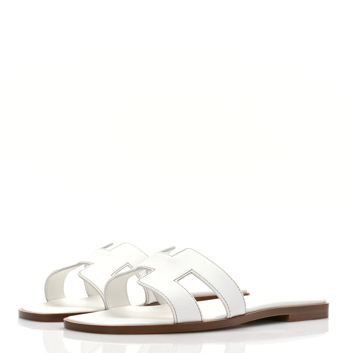 Box Calfskin Oran Sandals 38 White