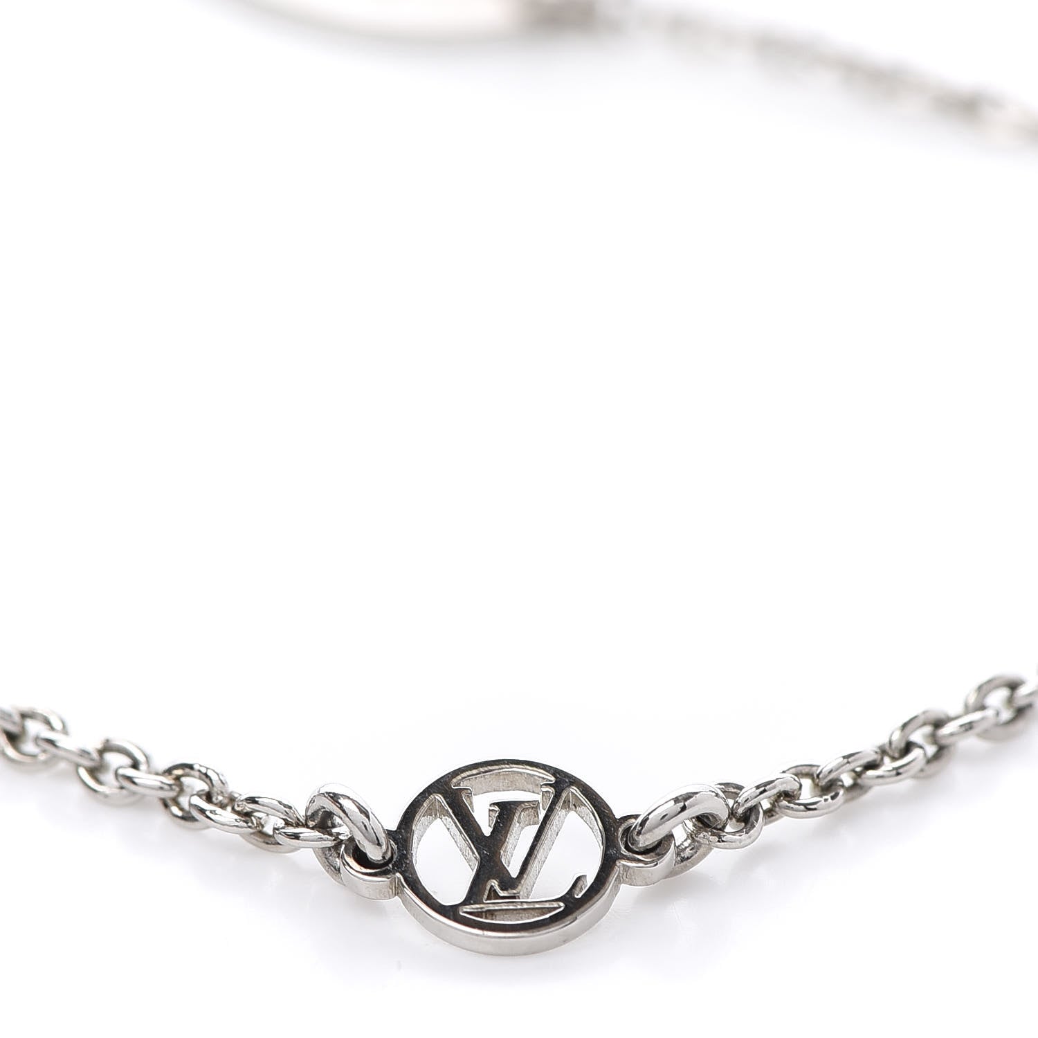 Louis Vuitton Essential V Supple Bracelet Silver 6 of 8