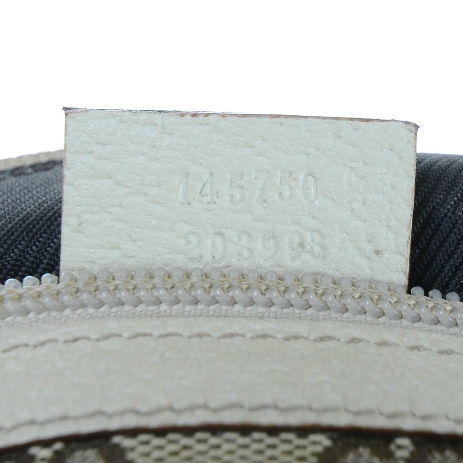 Gucci Monogram D Ring Pochette Ivory 11 of 11