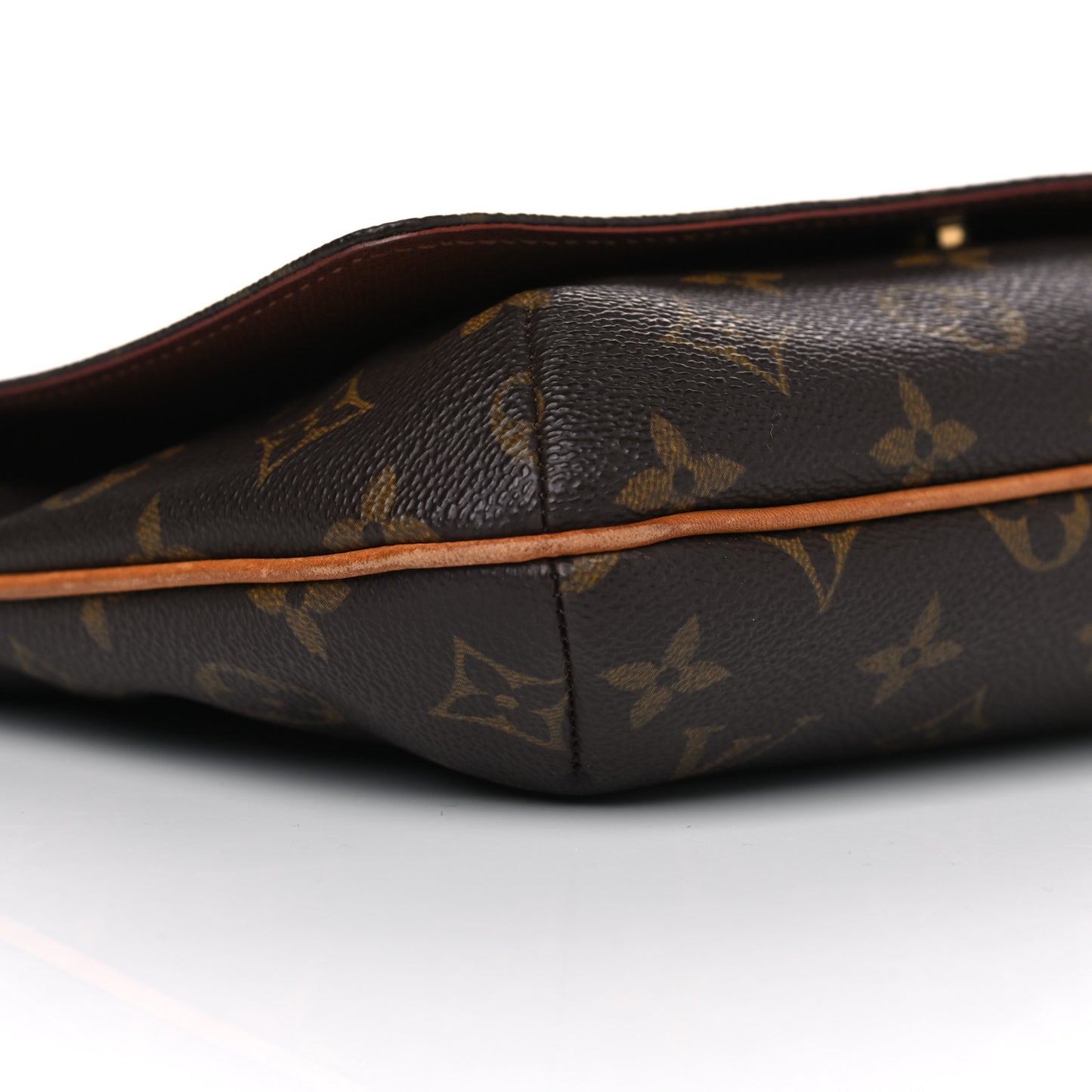 Monogram Musette Tango
