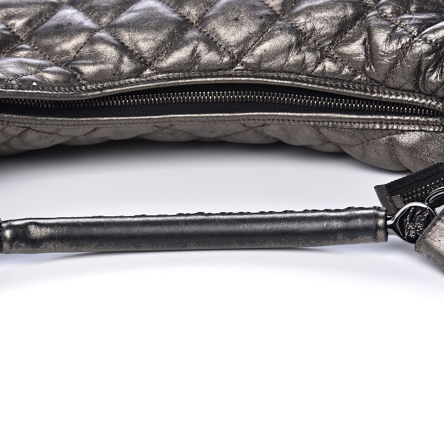 Burberry Metallic Calfskin Quilted Hoxton Hobo Nickel 15 of 16