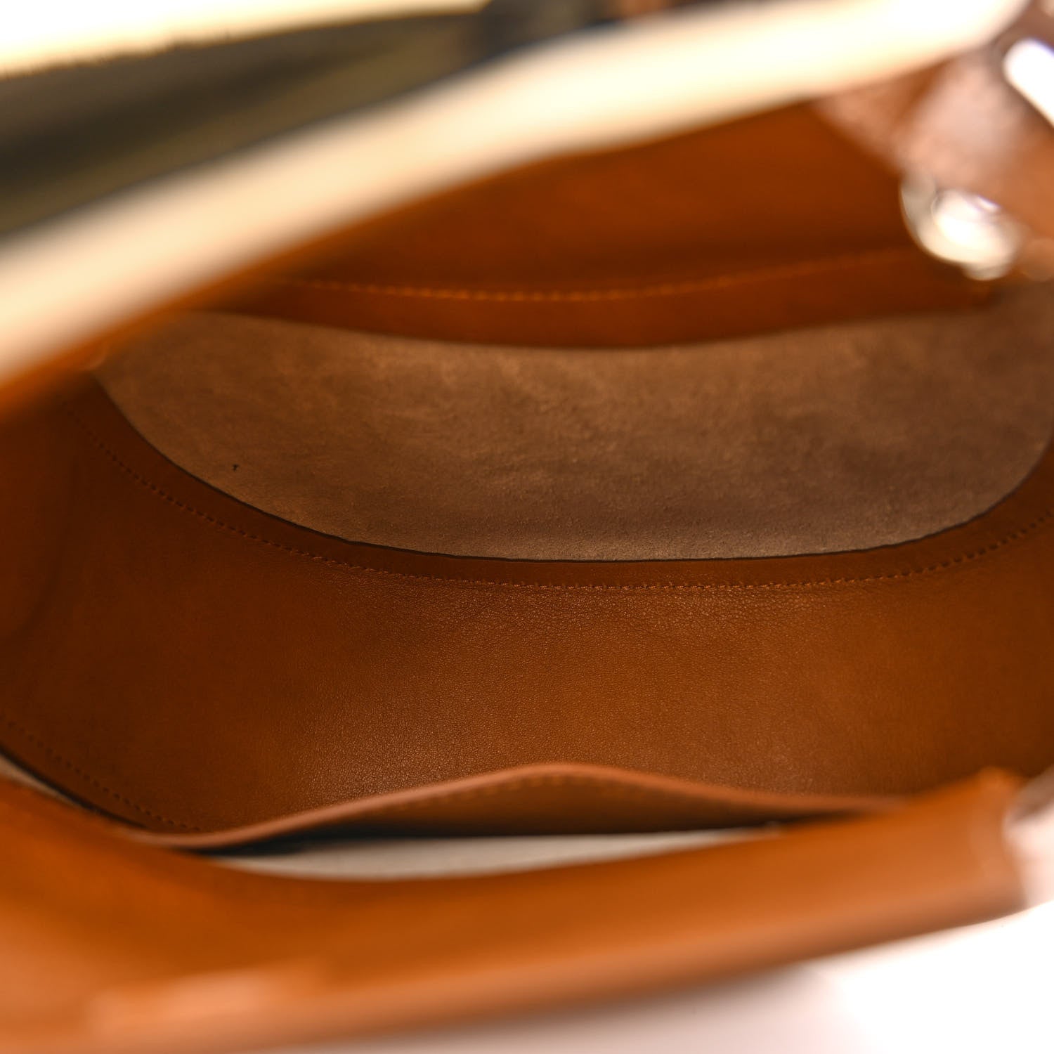 Chloe Small Grain Calfskin Kiss Bag Arizona Brown 5 of 11