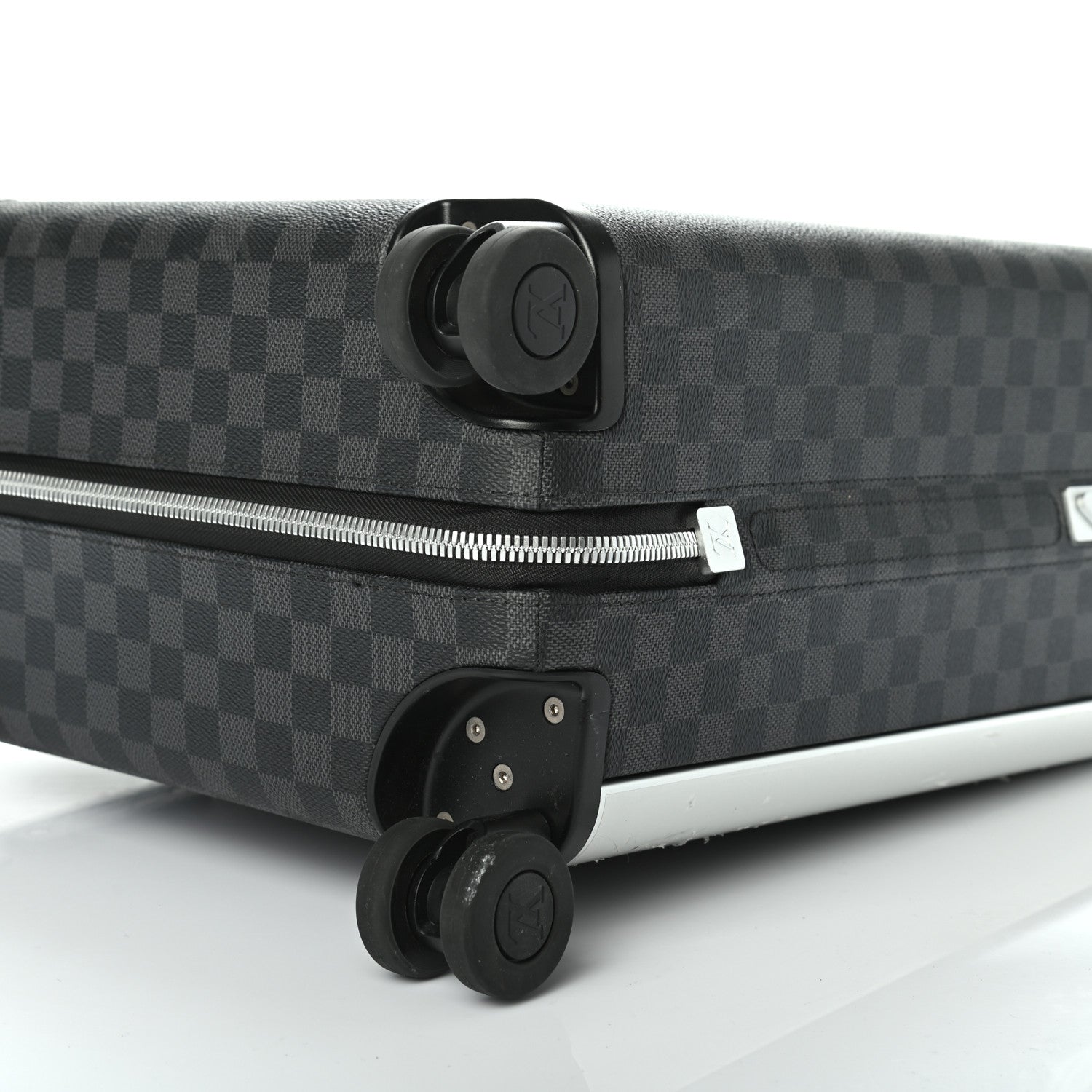 Louis Vuitton Damier Graphite Horizon 50 8 of 11