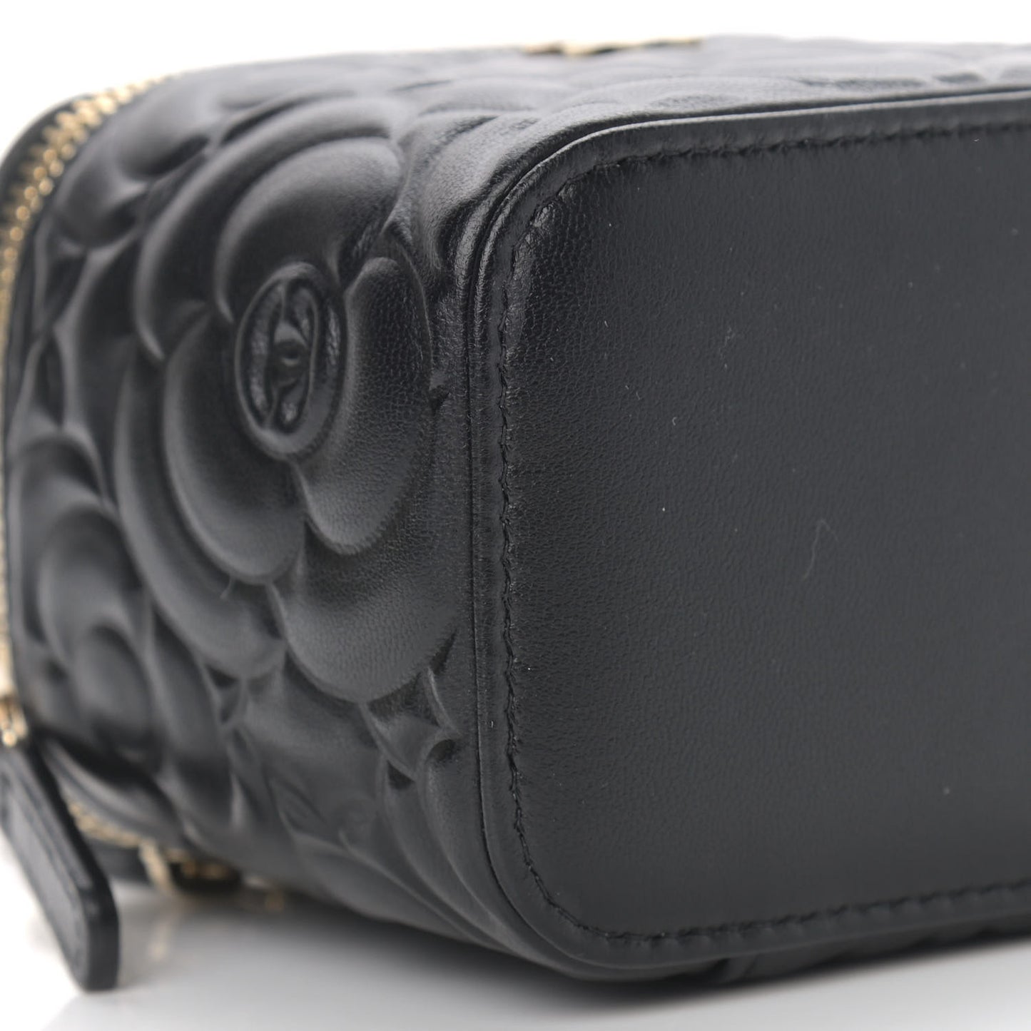 Lambskin Camellia Embossed Mini Vanity Case With Chain Black