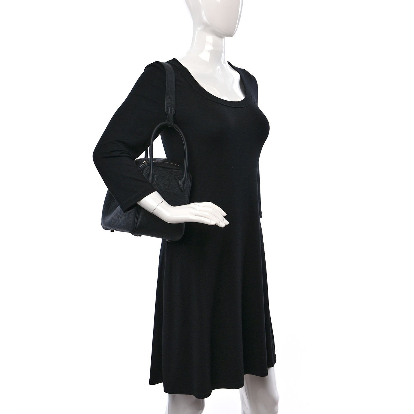 Taurillon Clemence Lindy 26 Black