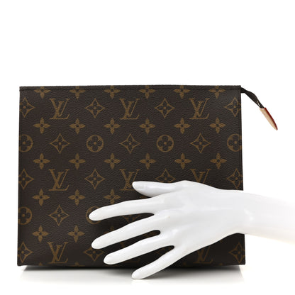 Louis Vuitton Monogram Trio Toilet Pouch Set 2 of 9