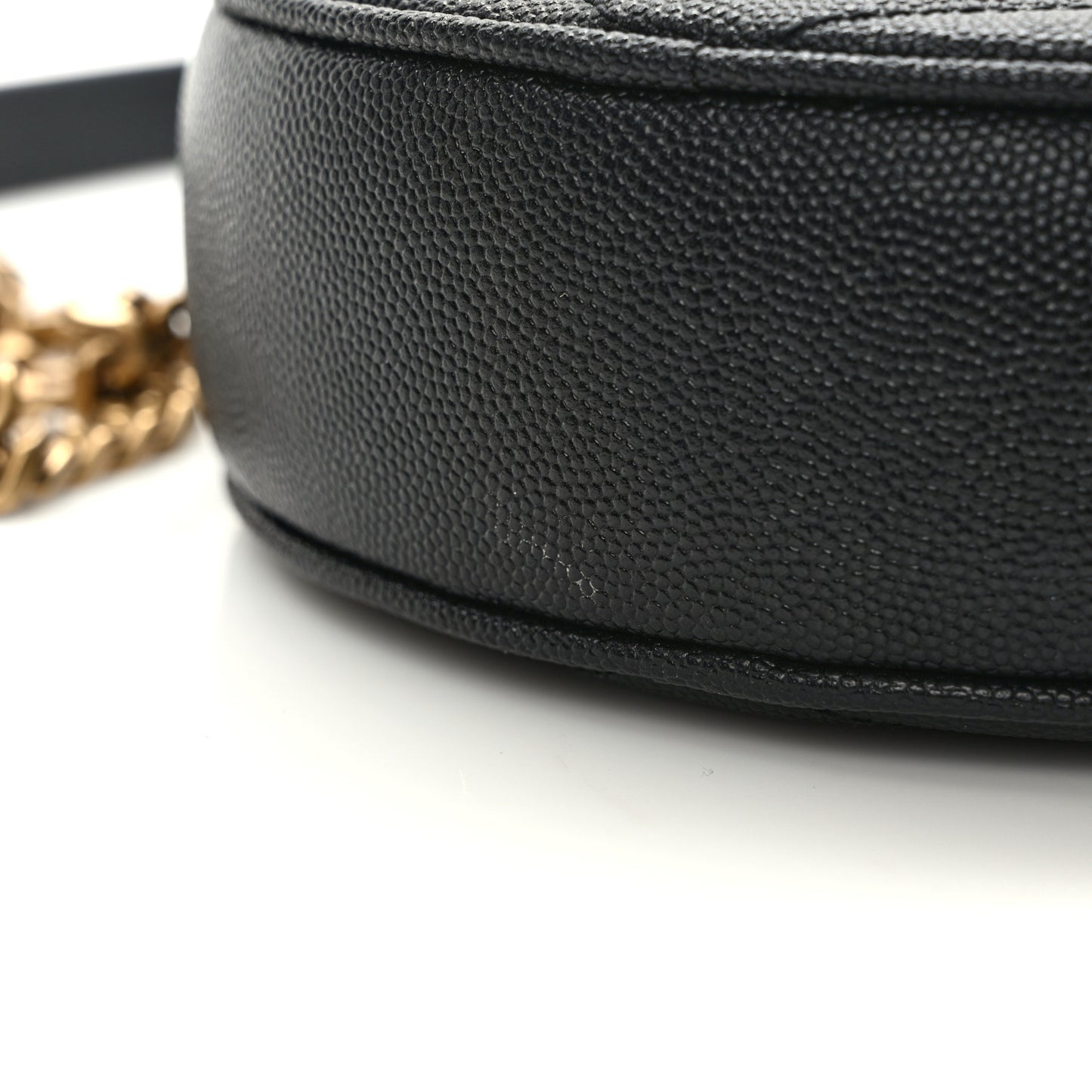 Grain De Poudre Matelasse Chevron Quilted Round Vinyle Camera Bag Black